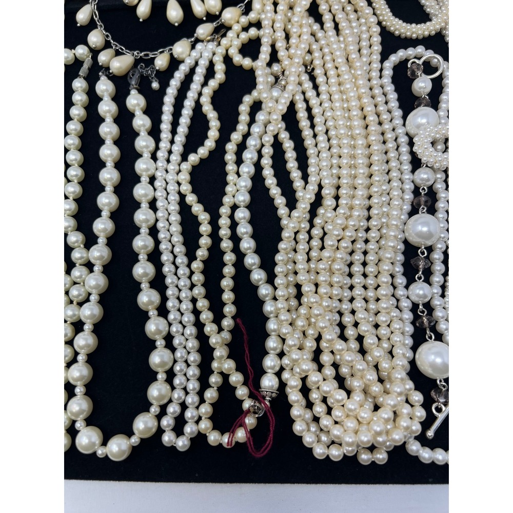 Vintage to Modern Pearl Necklace & Bracelet Gold & Silver Tone Beaded Lot of 30 - Picture 12 of 16